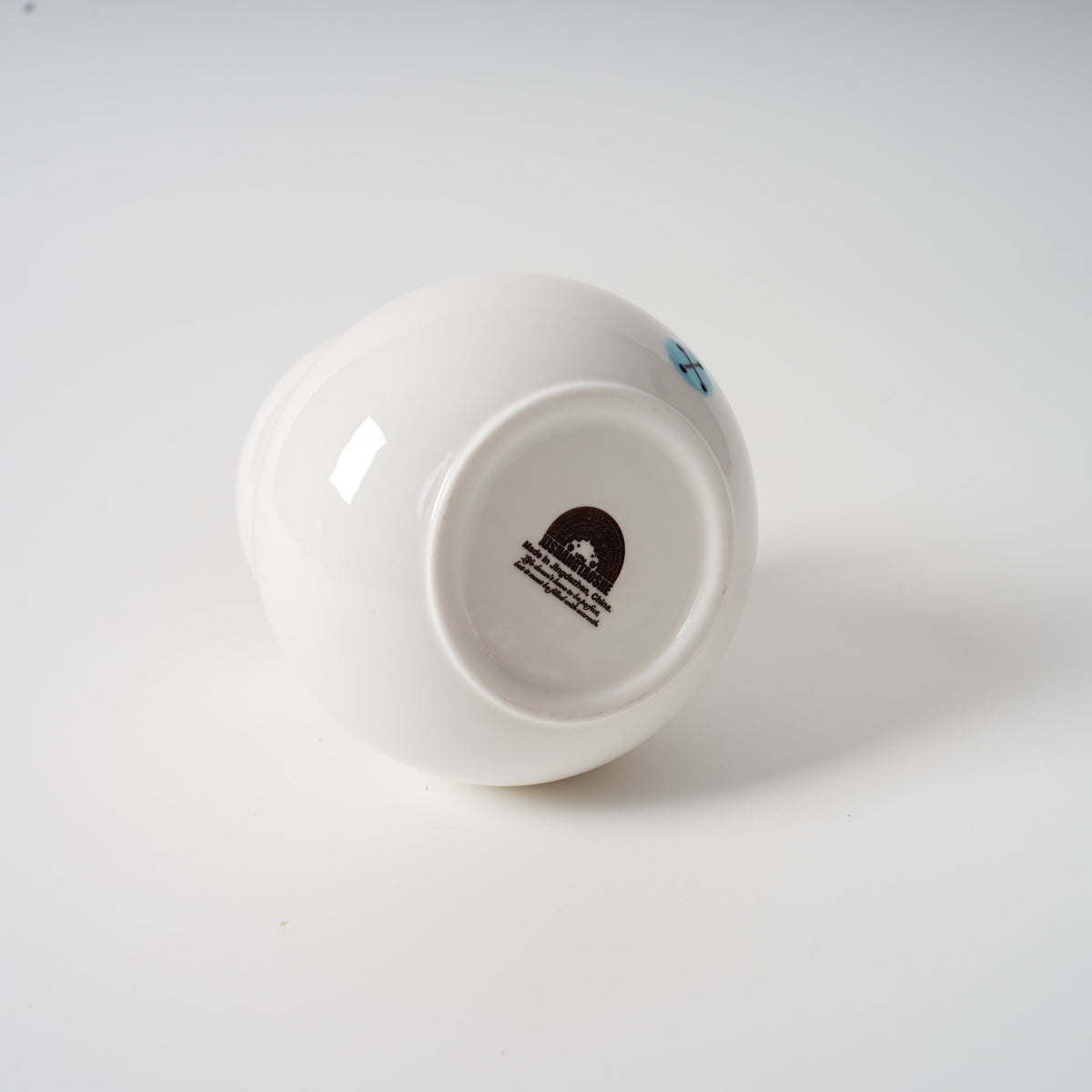 Hand-painted snowman ceramic tea set detail